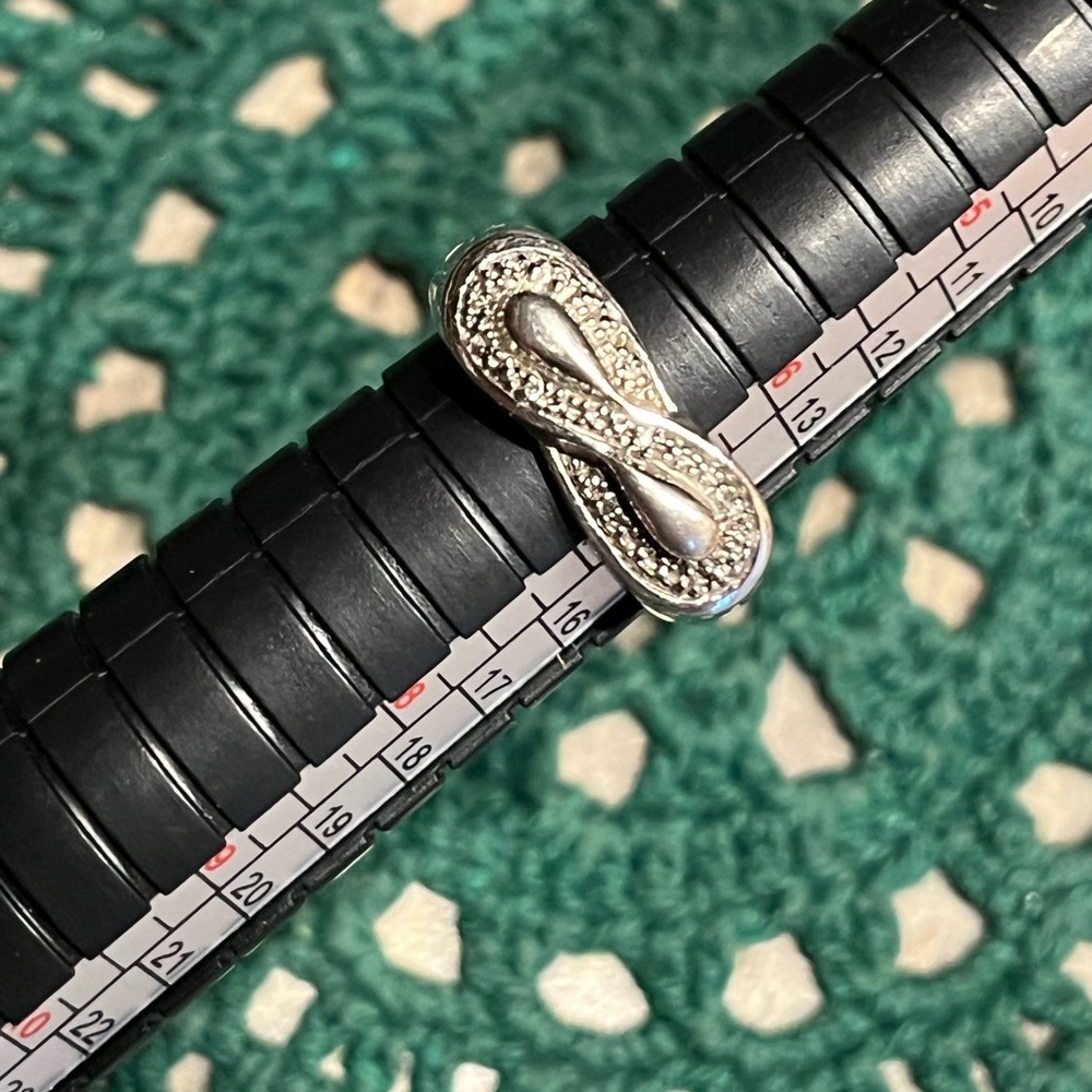 Sterling Silver Infinity Ring - Picture 4 of 11
